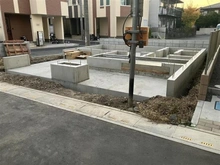 【埼玉県/川口市芝西】川口市芝西1丁目V期A号棟　新築戸建 建築中の外観：全2区画、A号棟