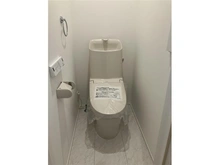 【埼玉県/戸田市戸田公園】戸田公園5番地 新築戸建 トイレ:1階トイレ