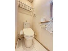 【埼玉県/さいたま市大宮区三橋】さいたま市大宮区三橋4丁目　戸建 トイレ：2階