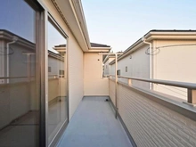 【埼玉県/さいたま市大宮区三橋】さいたま市大宮区三橋4丁目　戸建 バルコニー