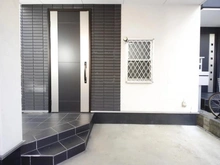 【埼玉県/さいたま市浦和区常盤】さいたま市浦和区常盤4丁目　中古戸建 玄関