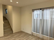 【埼玉県/さいたま市浦和区針ヶ谷】さいたま市浦和区針ヶ谷2丁目 新築戸建 リビング