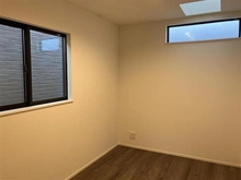 【埼玉県/さいたま市南区太田窪】さいたま市南区太田窪5丁目　2号棟　新築戸建 洋室