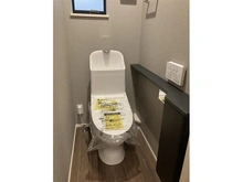 【埼玉県/さいたま市南区太田窪】さいたま市南区太田窪5丁目　2号棟　新築戸建 トイレ