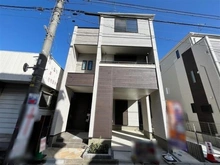 【埼玉県/蕨市南町】蕨市南町3丁目III期　1号棟 外観：全8区画