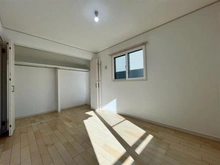 【埼玉県/蕨市南町】蕨市南町3丁目III期　1号棟 洋室