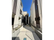 【埼玉県/蕨市南町】蕨市南町3丁目III期　2号棟 外観：全8区画