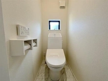 【埼玉県/さいたま市南区大字大谷口】さいたま市南区大字大谷口　新築戸建A号棟 トイレ