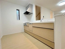 【埼玉県/さいたま市南区辻】さいたま市南区辻4丁目　新築戸建 キッチン