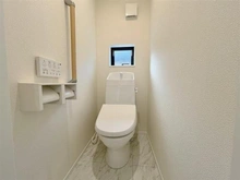 【埼玉県/戸田市喜沢】戸田市喜沢2丁目　新築戸建A号棟 トイレ