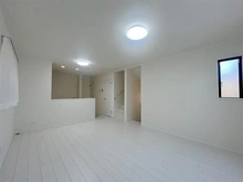 【埼玉県/戸田市喜沢】戸田市喜沢2丁目　新築戸建B号棟 リビング・ダイニング