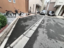 【埼玉県/さいたま市浦和区北浦和】さいたま市浦和区北浦和2丁目　中古戸建 前面道路：展開広場