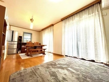 【千葉県/流山市三輪野山】流山市三輪野山1丁目／戸建 リビング・ダイニング