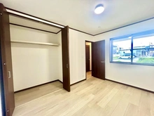 【東京都/足立区大谷田】足立区大谷田5丁目／戸建 洋室