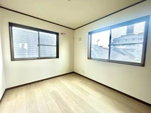 【東京都/足立区大谷田】足立区大谷田5丁目／戸建 洋室