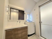 【千葉県/柏市つくしが丘】柏市つくしが丘1丁目／店舗付き戸建 洗面室：2階