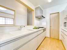 【千葉県/柏市新富町】柏市新富町2丁目／戸建 キッチン