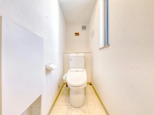 【千葉県/柏市新富町】柏市新富町2丁目／戸建 トイレ
