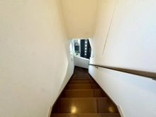 【千葉県/松戸市五香南】松戸市五香南1丁目／戸建 階段