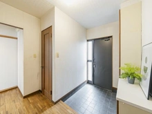 【千葉県/柏市あかね町】柏市あかね町／戸建 玄関