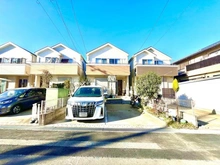 【千葉県/松戸市二十世紀が丘美野里町】松戸市二十世紀が丘美野里町／戸建 外観：写真中央