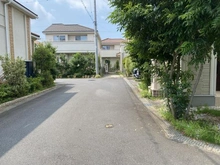 【千葉県/船橋市小室町】プラウドシーズン船橋小室 前面道路：南西側