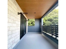 【千葉県/船橋市飯山満町】船橋市飯山満町1丁目　中古戸建 バルコニー：奥行2ｍ以上