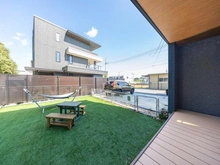 【千葉県/船橋市飯山満町】船橋市飯山満町1丁目　中古戸建 庭・駐車場：2台駐車可能な駐車場(車種による)