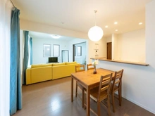 【千葉県/八千代市八千代台西】プラウドシーズン八千代台　八千代市八千代台西4丁目　中古戸建 リビング・ダイニング