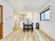 【千葉県/船橋市薬園台町】船橋市薬園台町1丁目　中古戸建 リビング・ダイニング