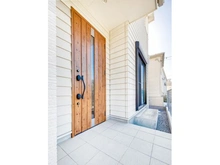 【千葉県/船橋市薬園台町】船橋市薬園台町1丁目　中古戸建 玄関