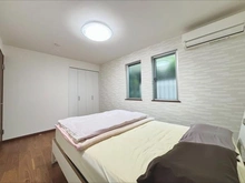 【千葉県/船橋市飯山満町】船橋市飯山満町3丁目　中古戸建 サービスルーム（納戸）：各部屋にクローゼットがございます