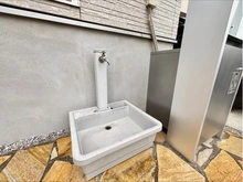 【千葉県/船橋市飯山満町】船橋市飯山満町3丁目　中古戸建 水栓：洗車や掃除、ペットの足を洗ったりなどに使える屋外水栓