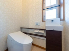 【千葉県/船橋市前貝塚町】船橋市前貝塚町　中古戸建 トイレ