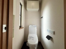 【東京都/葛飾区堀切】葛飾区堀切1丁目 二世帯住宅戸建 トイレ：2階