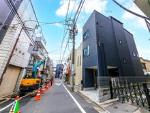 【東京都/豊島区池袋本町】豊島区池袋本町四丁目中古戸建て 前面道路
