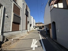 【東京都/板橋区常盤台】板橋区常盤台1丁目　2号棟 前面道路