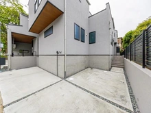 【東京都/世田谷区瀬田】世田谷区瀬田5丁目新築戸建　4号棟 駐車場