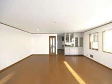 【東京都/港区三田】港区三田1丁目　中古戸建 リビング・ダイニング