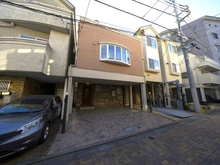 【東京都/港区三田】港区三田1丁目　中古戸建 外観：中央