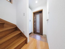 【東京都/世田谷区代田】世田谷区代田2丁目　中古戸建 玄関