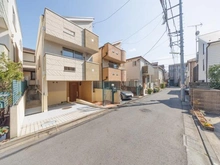 【東京都/世田谷区代田】世田谷区代田2丁目　中古戸建 前面道路