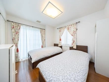 【東京都/世田谷区成城】世田谷区成城一丁目　戸建て 洋室