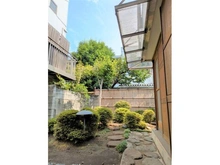 【東京都/目黒区東が丘】目黒区東が丘2丁目　中古戸建 庭