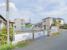 【東京都/立川市富士見町】立川市富士見町2丁目新築戸建　1号棟 建築中の外観：写真手前：1号棟
