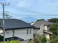 【神奈川県/三浦郡葉山町堀内】神奈川県三浦郡葉山町堀内　中古戸建 眺望：ダイニングから（富士山を臨む） ※ズームあり