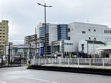 【神奈川県/相模原市中央区東淵野辺】神奈川県相模原市中央区東淵野辺二丁目　中古戸建 駅ロータリー（現地より約1,030m）：最寄駅まで徒歩13分