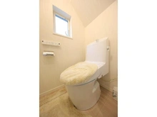 【神奈川県/大和市つきみ野】大和市つきみ野1丁目　戸建 トイレ