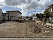 【神奈川県/平塚市東中原】～新築戸建～ 平塚市東中原2丁目　1号棟/全2棟 現地（建築前）：全2棟/右側