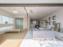 【神奈川県/横浜市青葉区田奈町】横浜市青葉区田奈町　戸建 リビング：（左）和室